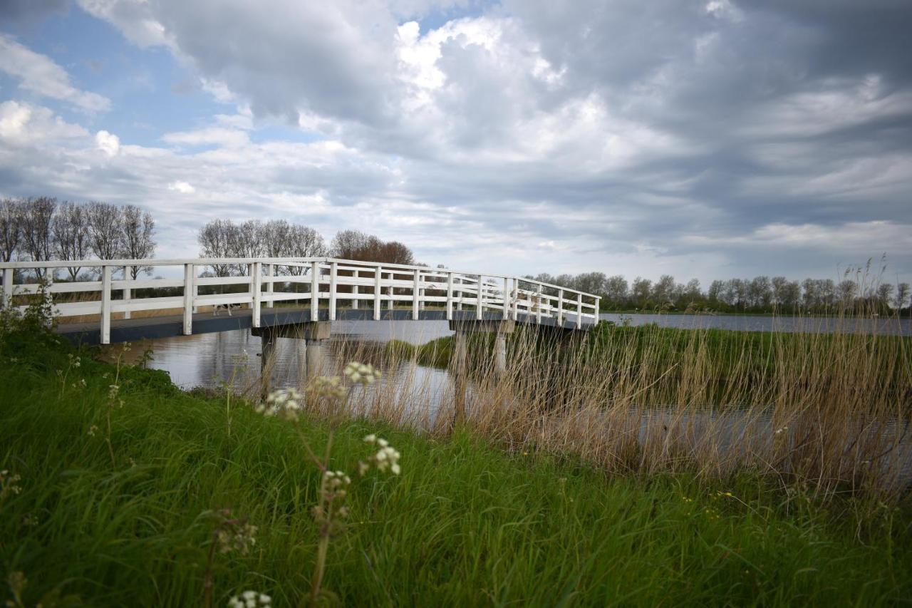 Het Duikertje - Tiny House Villa Dirkshorn Buitenkant foto